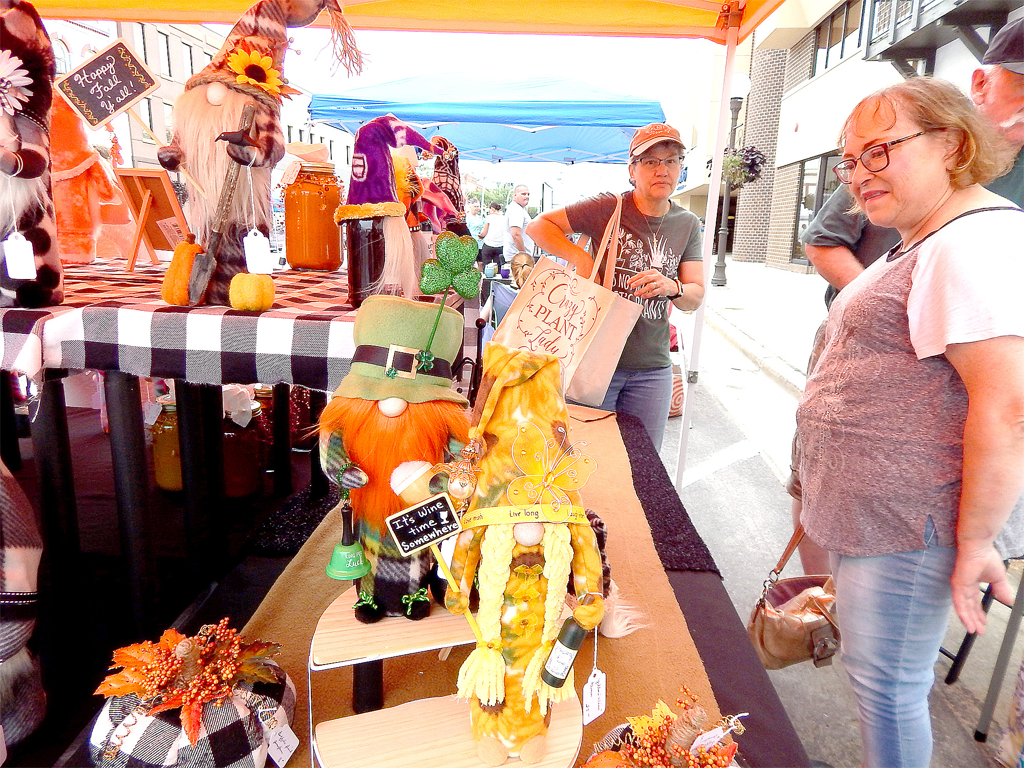 Handcraft artisans sell wares at Marktstrasse fair News, Sports, Jobs
